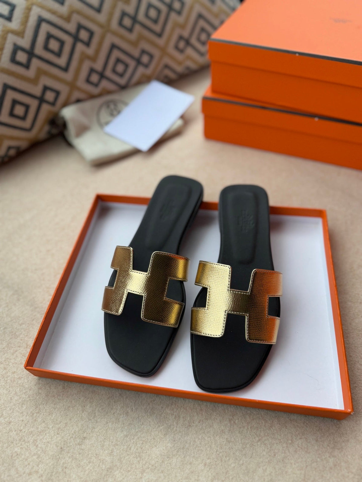 HERMES 0RAN SANDALS IN LIGHT GOLD CALFSKIN