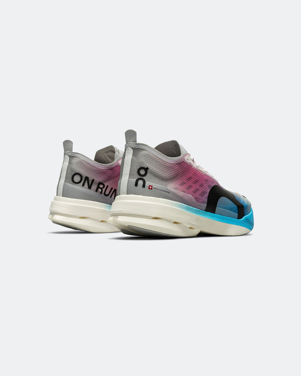 Mens Cloudboom Strike - White/Horizon