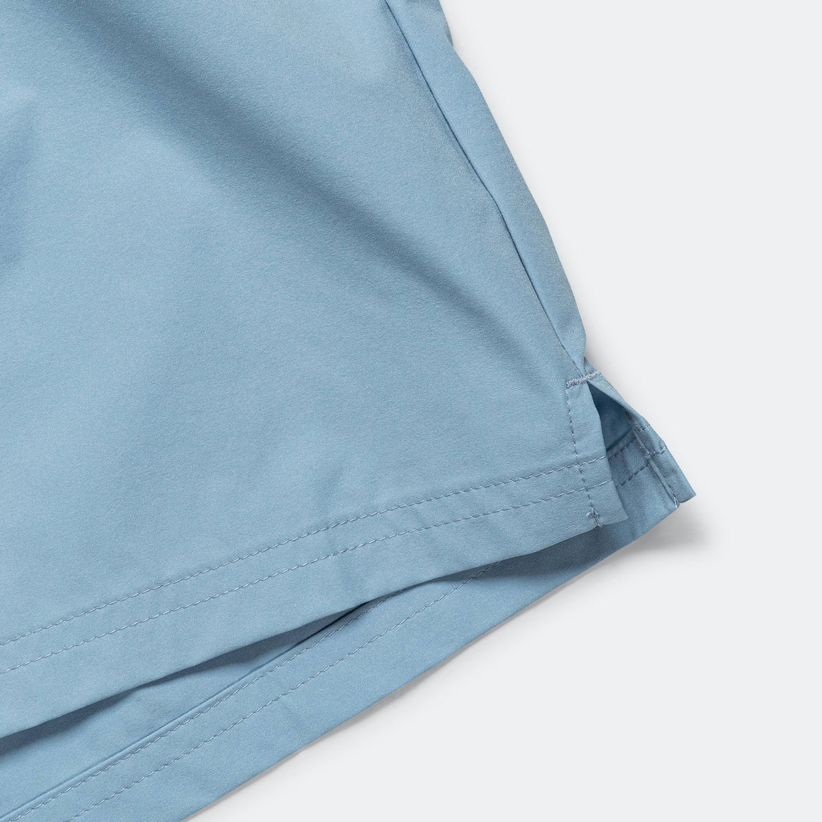 Womens 5" Core Woven Shorts - Chambray