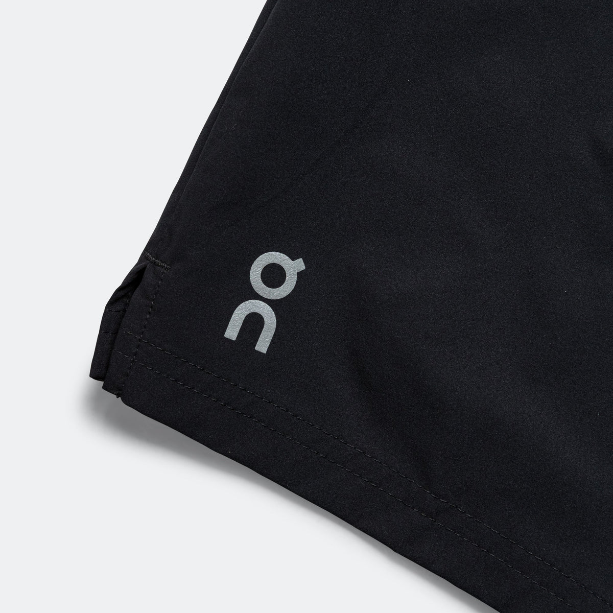Womens 5" Performance Woven Shorts - Black